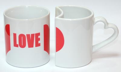 На чашке печать